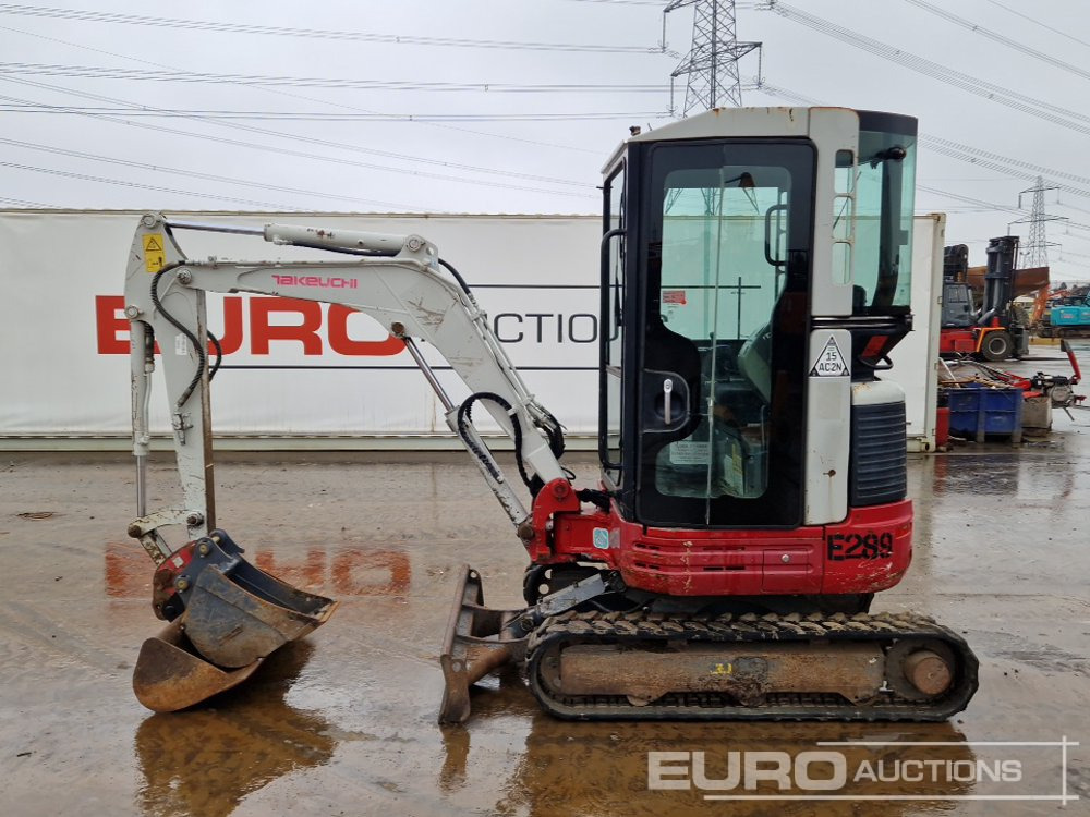 Takeuchi TB23R - Мини багер: снимка 2 Takeuchi TB23R - Мини багер: снимка 2