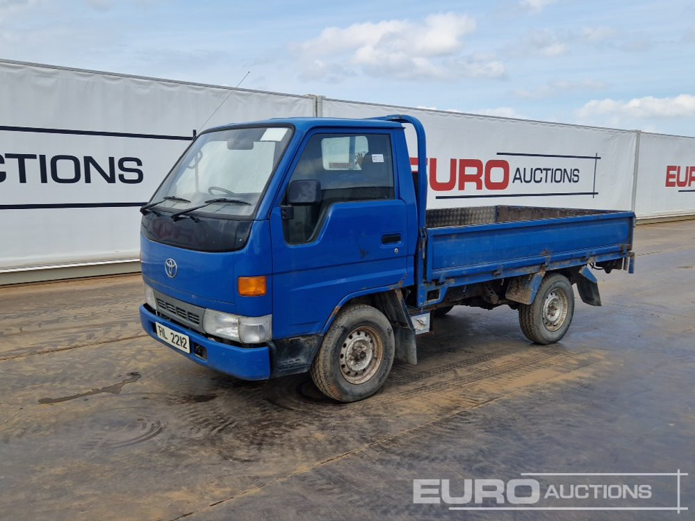 Toyota Dyna - Бордови бус: снимка 1 Toyota Dyna - Бордови бус: снимка 1
