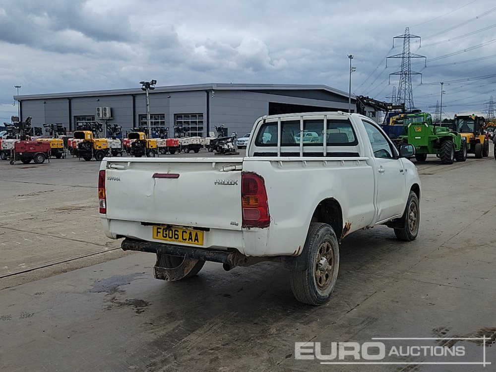 Toyota Hilux D4D - Пикап: снимка 5 Toyota Hilux D4D - Пикап: снимка 5
