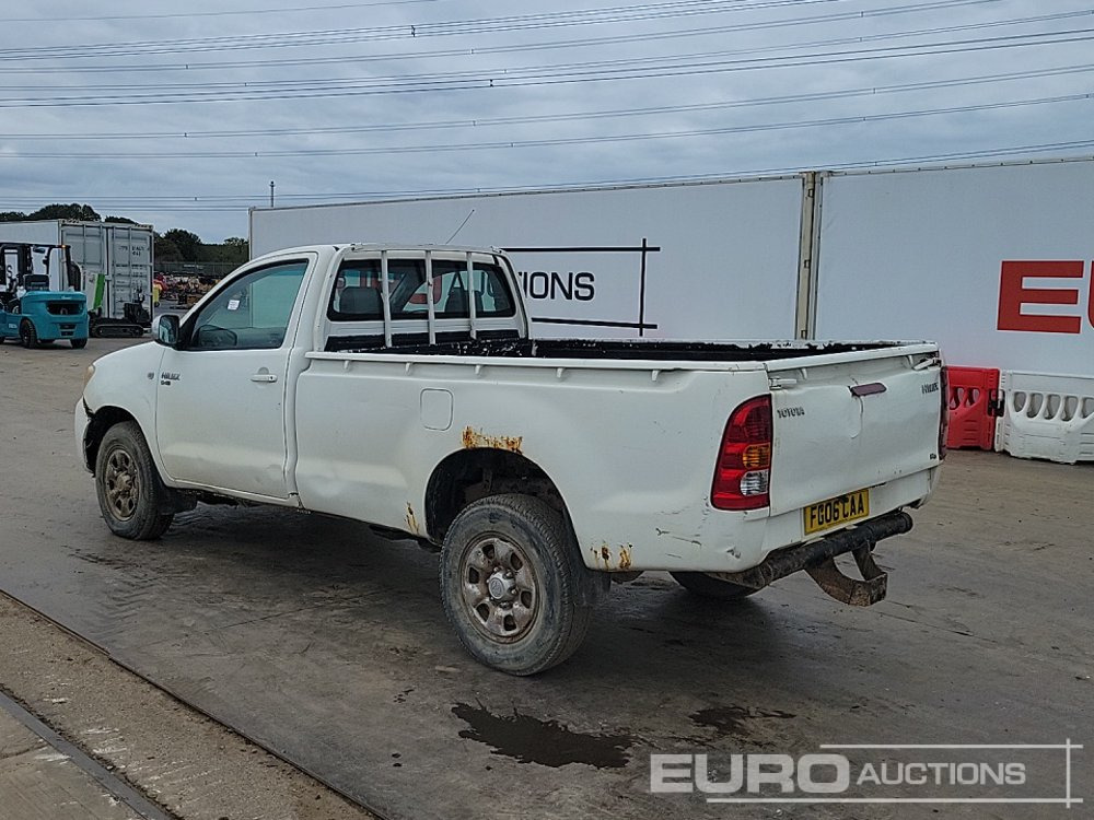Toyota Hilux D4D - Пикап: снимка 3 Toyota Hilux D4D - Пикап: снимка 3