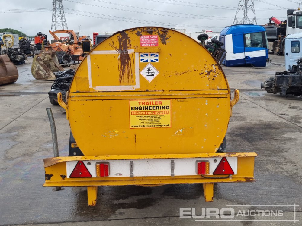 Trailer Engineering 950 Litre Single Axle Bunded Fuel Bowser, Manual Pump - Резервоар за съхранение: снимка 4 Trailer Engineering 950 Litre Single Axle Bunded Fuel Bowser, Manual Pump - Резервоар за съхранение: снимка 4