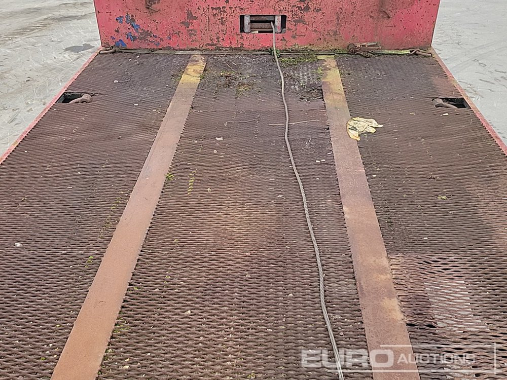 Нискорамна площадка полуремарке Tri Axle Low Loader Trailer, Winch, Hydraulic Ramp: снимка 22