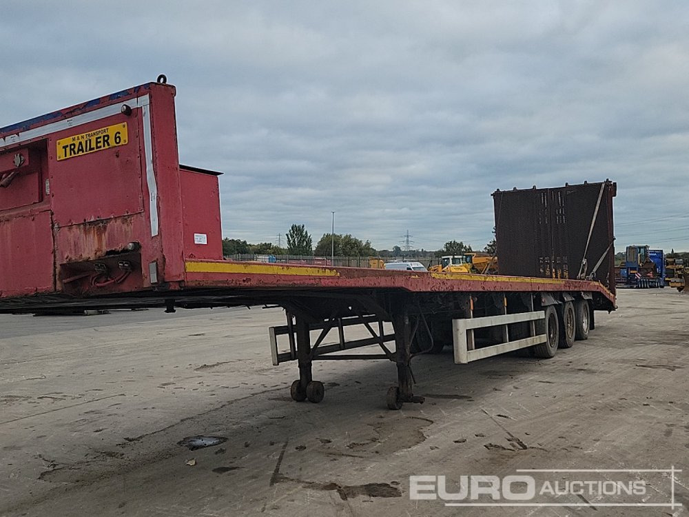 Нискорамна площадка полуремарке Tri Axle Low Loader Trailer, Winch, Hydraulic Ramp: снимка 39