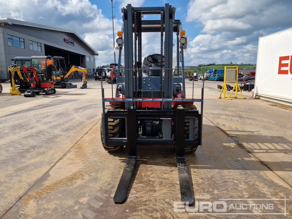 Мотокар с висока проходимост Unused 2025 Apache CPCD35 Diesel Rough Terrain Forklift, 2 Stage Mast, Sideshift: снимка 16