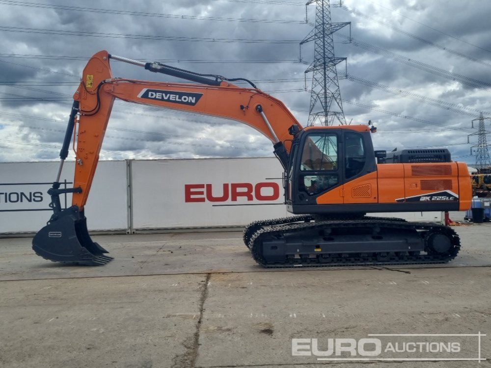 Unused 2025 Develon DX225LC-7M - Верижен багер: снимка 2 Unused 2025 Develon DX225LC-7M - Верижен багер: снимка 2