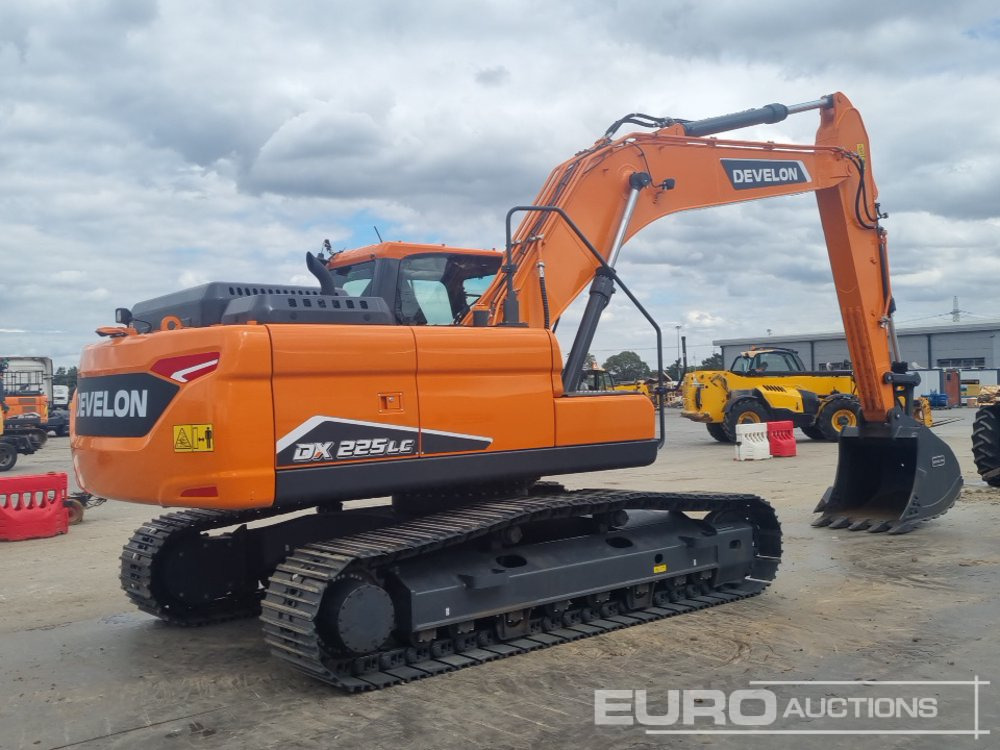 Unused 2025 Develon DX225LC-7M - Верижен багер: снимка 5 Unused 2025 Develon DX225LC-7M - Верижен багер: снимка 5