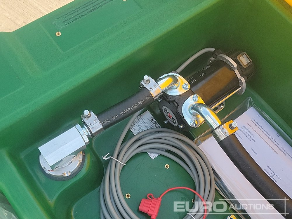 Резервоар за съхранение Unused 2025 Emiliana Serbatoi 440 Litre Plastic Fuel Bowser, Electric Pump: снимка 10