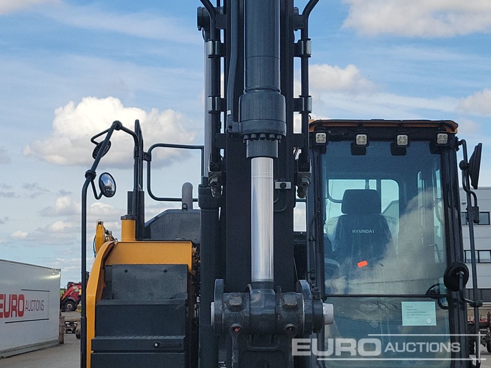 Верижен багер Unused 2025 Hyundai HX140A L: снимка 28