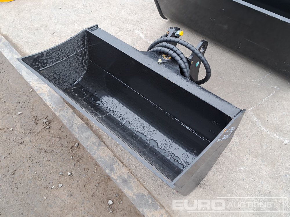 Unused 32" Hydraulic Tilting Bucket to suit Mini Excavator - Кофа: снимка 1 Unused 32" Hydraulic Tilting Bucket to suit Mini Excavator - Кофа: снимка 1