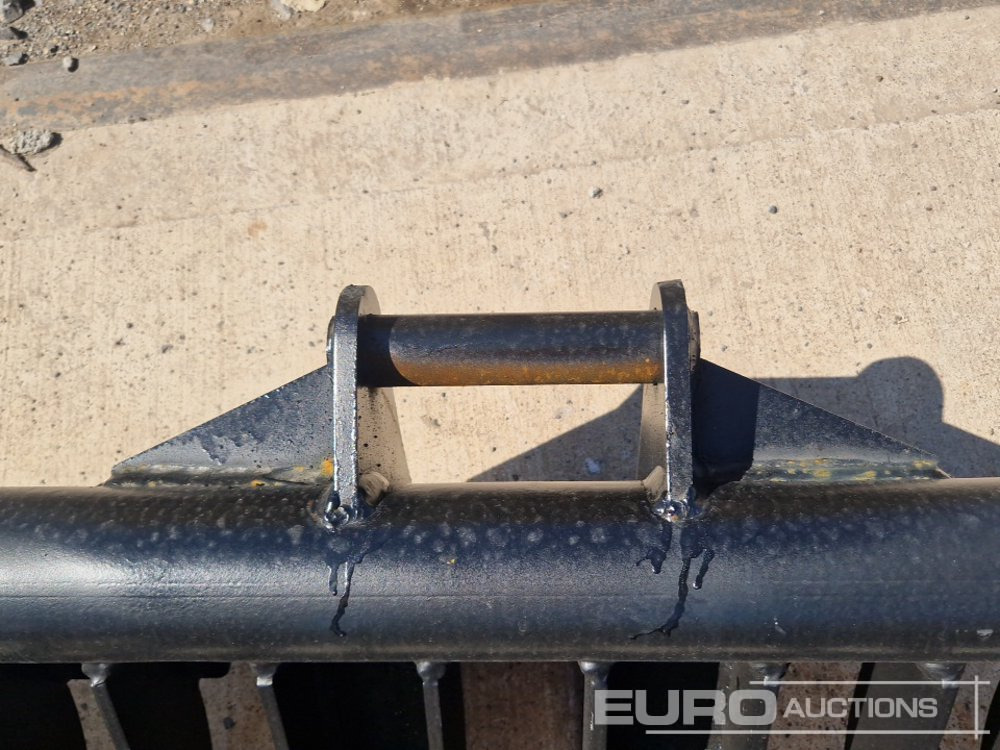 Нови Кофа Unused 48" Rake Bucket to suit Mini Excavator: снимка 15