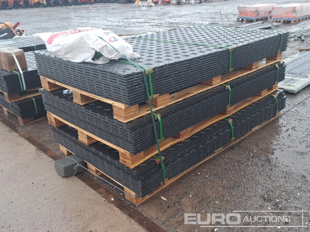 Unused 8'x4' Ground Protection Mats (36 of), Hand Grips, Connectors - Строително оборудване: снимка 3 Unused 8'x4' Ground Protection Mats (36 of), Hand Grips, Connectors - Строително оборудване: снимка 3