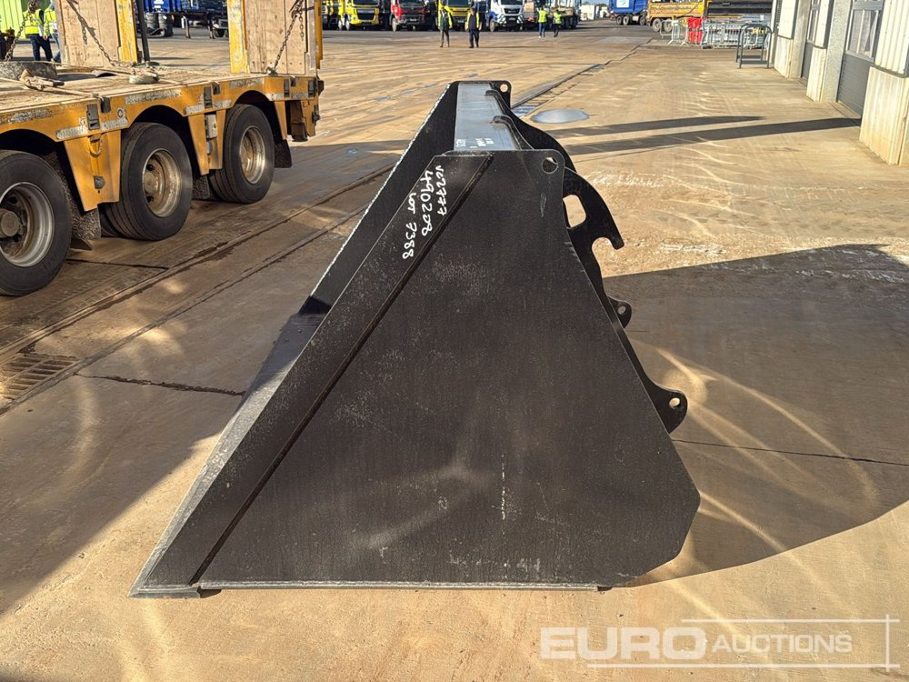 Unused 96" Grain Loading Bucket to suit JCB Telehandler - Кофа: снимка 2 Unused 96" Grain Loading Bucket to suit JCB Telehandler - Кофа: снимка 2