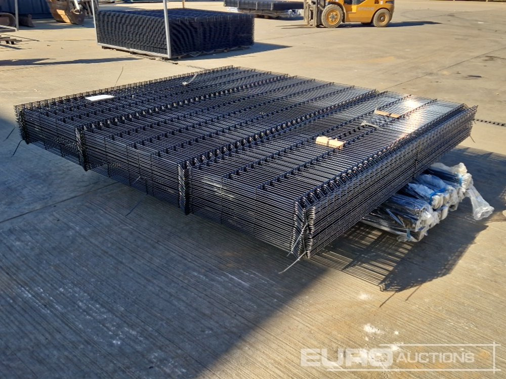 Unused Galvanised & Powder Coated Heavy Duty (5mm) Wire Mesh Fencing, 25 x H2.4m x W2.2m Panels, 26 x 60mm x 60mm x3m Posts, with Fittings (Black) - Оборудване за гаражи/ Работилници: снимка 3 Unused Galvanised & Powder Coated Heavy Duty (5mm) Wire Mesh Fencing, 25 x H2.4m x W2.2m Panels, 26 x 60mm x 60mm x3m Posts, with Fittings (Black) - Оборудване за гаражи/ Работилници: снимка 3
