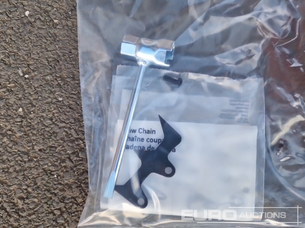 Оборудване за гаражи/ Работилници Unused Husqvarna 120 Mark II 14" Petrol Chain Saw: снимка 12 Оборудване за гаражи/ Работилници Unused Husqvarna 120 Mark II 14" Petrol Chain Saw: снимка 12