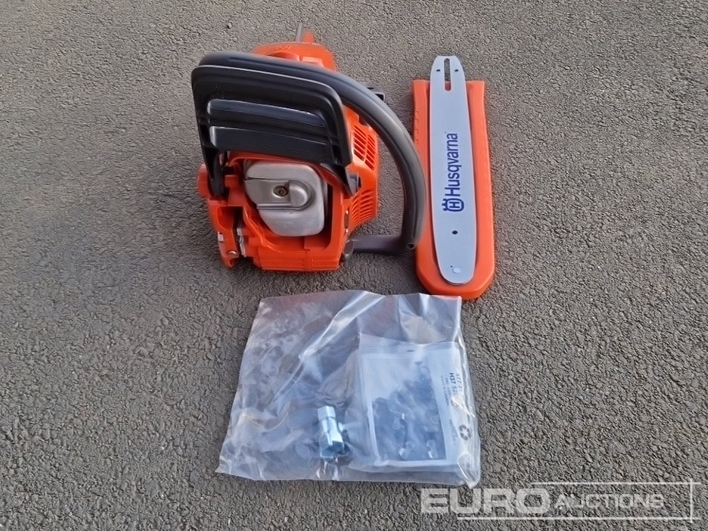 Оборудване за гаражи/ Работилници Unused Husqvarna 120 Mark II 14" Petrol Chain Saw: снимка 9 Оборудване за гаражи/ Работилници Unused Husqvarna 120 Mark II 14" Petrol Chain Saw: снимка 9