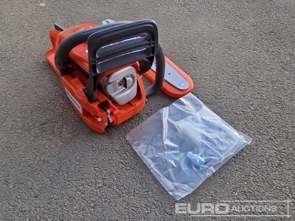 Оборудване за гаражи/ Работилници Unused Husqvarna 120 Mark II 14" Petrol Chain Saw: снимка 8 Оборудване за гаражи/ Работилници Unused Husqvarna 120 Mark II 14" Petrol Chain Saw: снимка 8