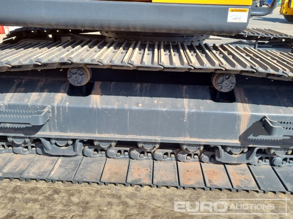 Верижен багер Unused Hyundai R245LR: снимка 16