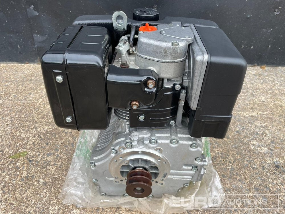 Unused Lombardini 15LD350 Diesel Engine (Made in Italy) - Двигател: снимка 1 Unused Lombardini 15LD350 Diesel Engine (Made in Italy) - Двигател: снимка 1