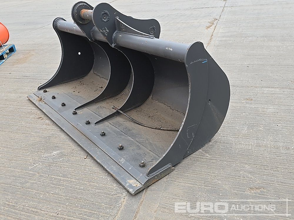 Unused Miller 84" Ditching Bucket 80mm Pin to suit 20 Ton Excavator - Кофа: снимка 1 Unused Miller 84" Ditching Bucket 80mm Pin to suit 20 Ton Excavator - Кофа: снимка 1