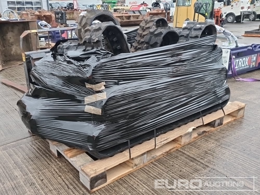 Unused Pallet of Rubber Tracks to suit Mini Excavator - Гумени/ Метални вериги за Строителна техника: снимка 1 Unused Pallet of Rubber Tracks to suit Mini Excavator - Гумени/ Метални вериги за Строителна техника: снимка 1