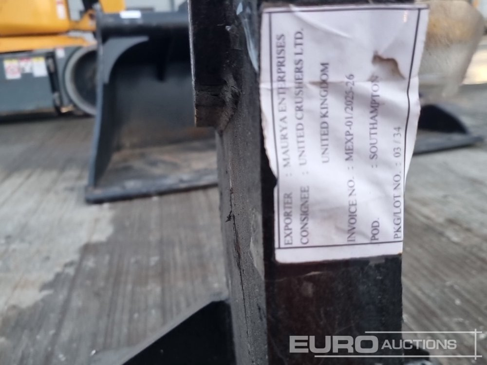 Нови Кофа Unused Ripper 65mm Pin to suit 13 Ton Excavator: снимка 18 Нови Кофа Unused Ripper 65mm Pin to suit 13 Ton Excavator: снимка 18