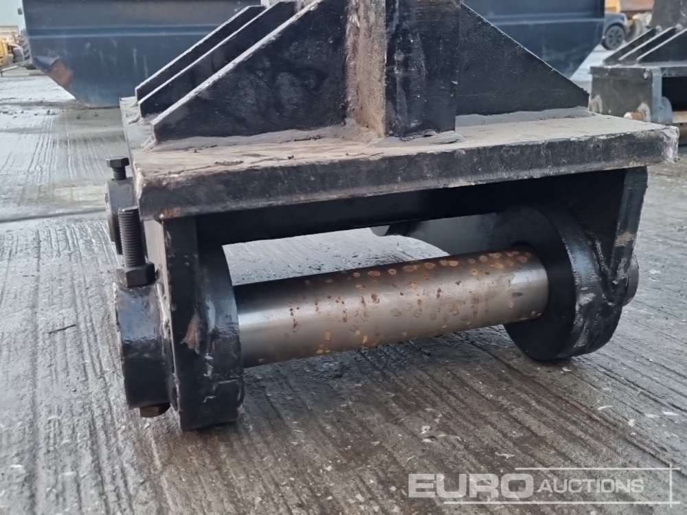 Нови Кофа Unused Ripper 65mm Pin to suit 13 Ton Excavator: снимка 16 Нови Кофа Unused Ripper 65mm Pin to suit 13 Ton Excavator: снимка 16