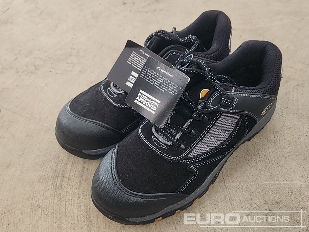 Оборудване за гаражи/ Работилници Unused V12 V-Sport Size 10 Safety Trainers: снимка 13