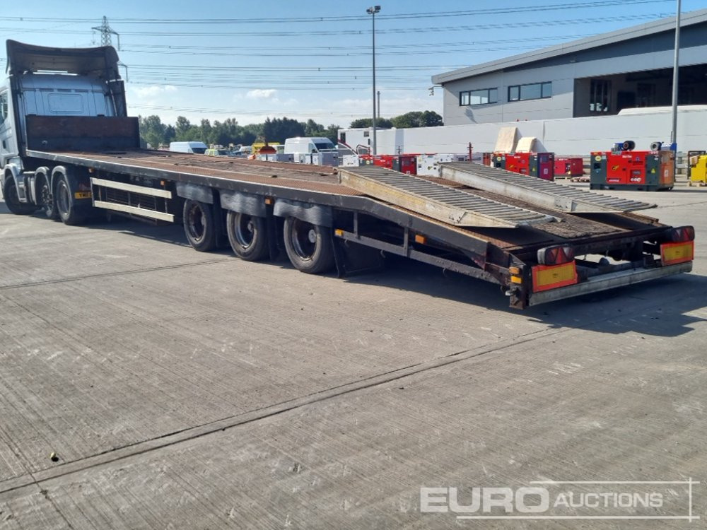 Van Hool Tri Axle Sloper Trailer - Нискорамна площадка полуремарке: снимка 3 Van Hool Tri Axle Sloper Trailer - Нискорамна площадка полуремарке: снимка 3