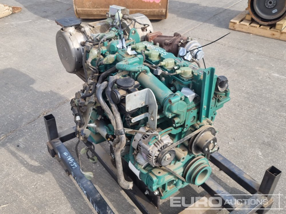 Двигател Volvo 4 Cylinder Engine: снимка 7