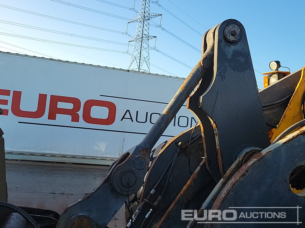 Колесен товарач Volvo L70E: снимка 19