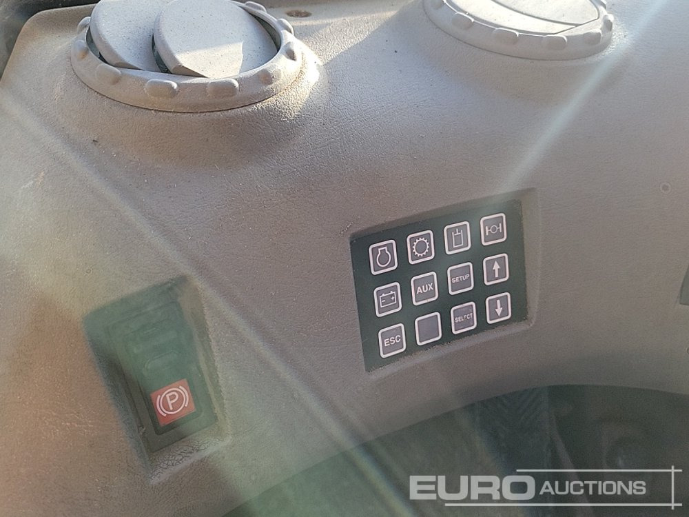 Колесен товарач Volvo L70E: снимка 37