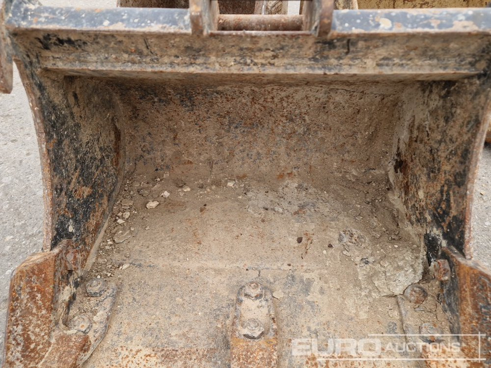 Кофа White 24", 18", 12" Digging Bucket 30mm Pin to suit Mini Excavator: снимка 10