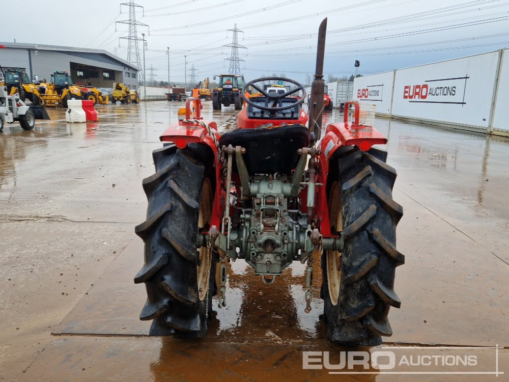 Yanmar YM2000 - Малък трактор: снимка 4 Yanmar YM2000 - Малък трактор: снимка 4