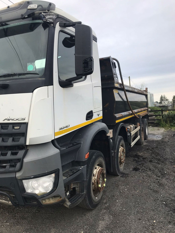 Самосвал камион Mercedes-Benz Actros 3240 Tipper: снимка 13