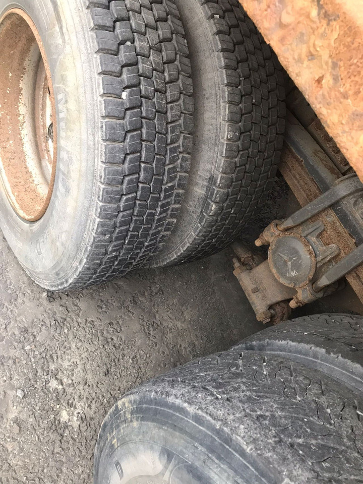 Самосвал камион Mercedes-Benz Actros 3240 Tipper: снимка 10