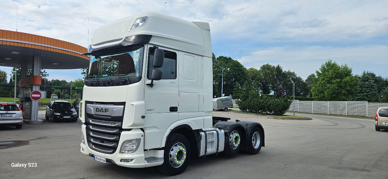 DAF XF 105.460 - Влекач: снимка 1 DAF XF 105.460 - Влекач: снимка 1