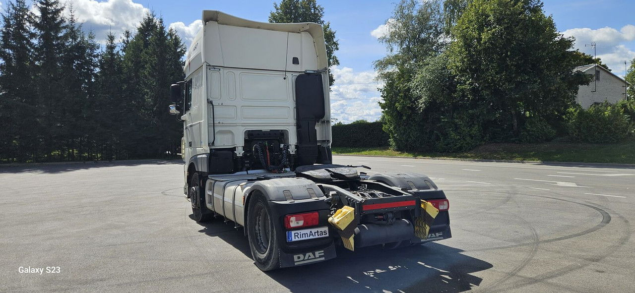 Влекач DAF XF 105.460: снимка 14
