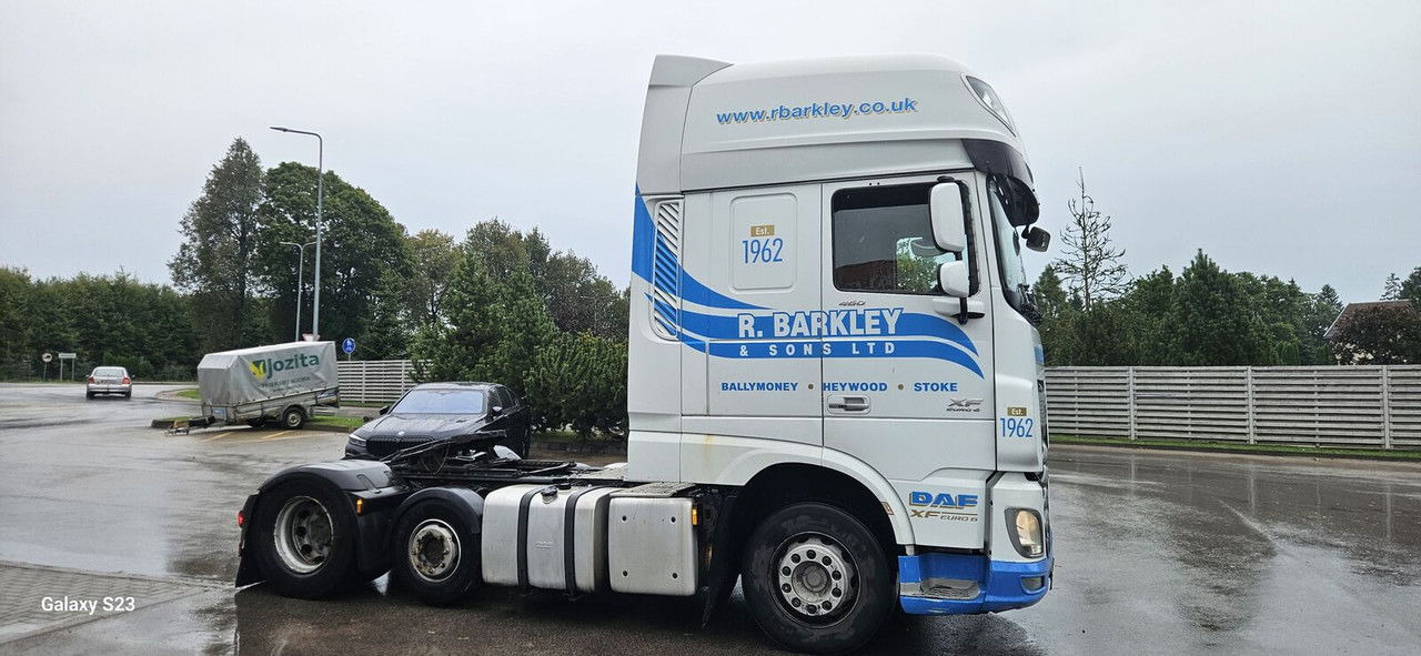 DAF XF 105.460 - Влекач: снимка 2 DAF XF 105.460 - Влекач: снимка 2