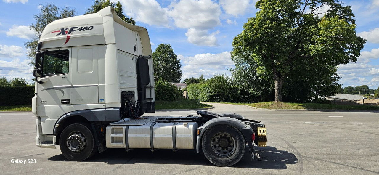 Влекач DAF XF 105.460: снимка 16