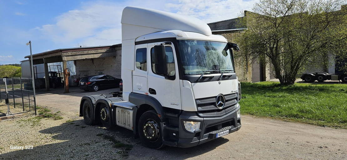 Влекач Mercedes-Benz Actros 2540: снимка 8
