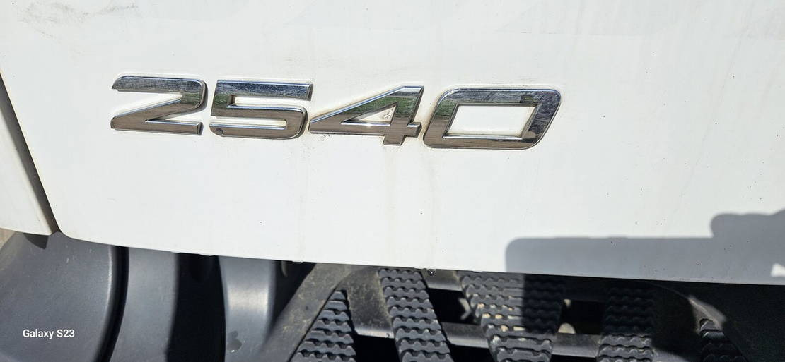 Влекач Mercedes-Benz Actros 2540: снимка 10