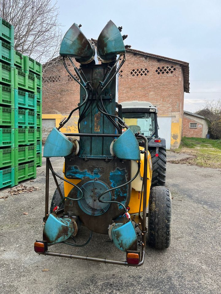 Atomizzatore usato Vicar ATV 15.470.M10 - Прикачна пръскачка: снимка 4 Atomizzatore usato Vicar ATV 15.470.M10 - Прикачна пръскачка: снимка 4