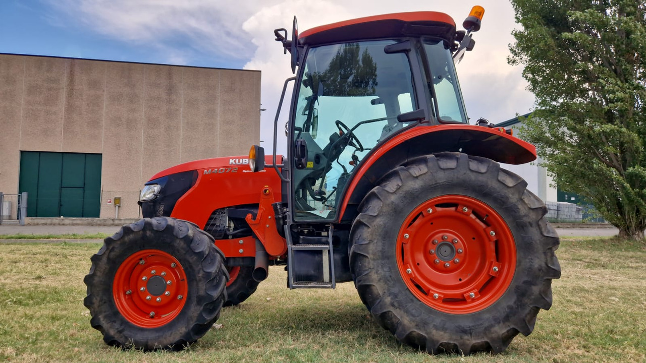 Trattore usato Kubota M4072 - Трактор: снимка 4 Trattore usato Kubota M4072 - Трактор: снимка 4