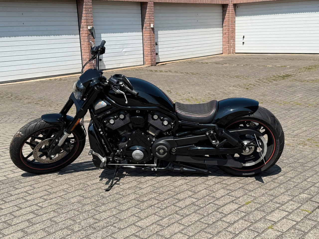 Harley-Davidson Night Rod - Мотоциклет: снимка 3 Harley-Davidson Night Rod - Мотоциклет: снимка 3