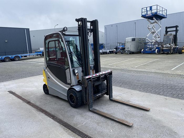 Still RX60-35, Heftruck, Elektro, 3500 kg. - Електрокар: снимка 4 Still RX60-35, Heftruck, Elektro, 3500 kg. - Електрокар: снимка 4