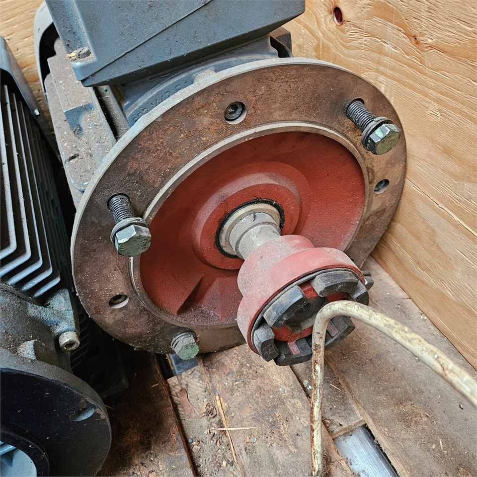 ABB MT80A19F100-2 / M3AA180MLB4 - Машина: снимка 4 ABB MT80A19F100-2 / M3AA180MLB4 - Машина: снимка 4