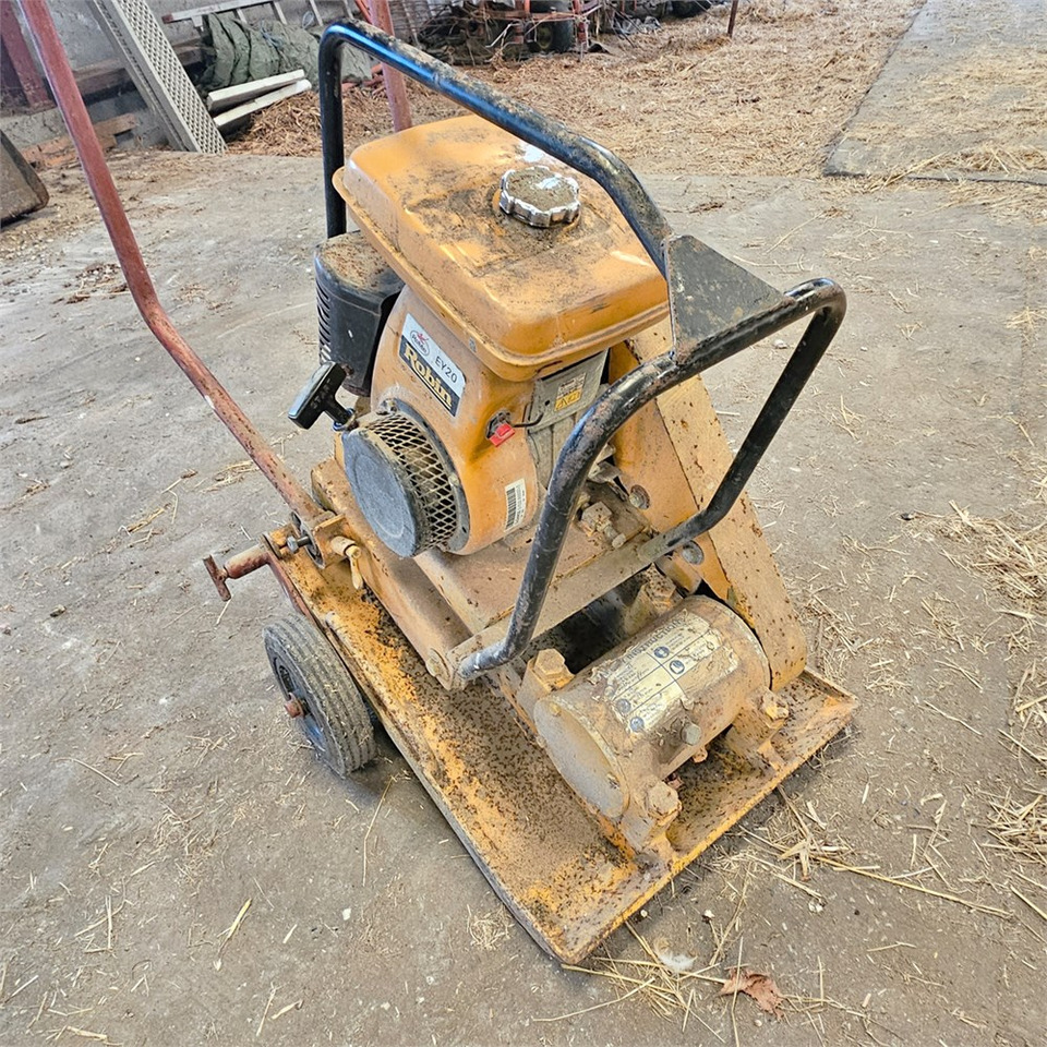 Виброплоча ABC 510: снимка 9 Виброплоча ABC 510: снимка 9