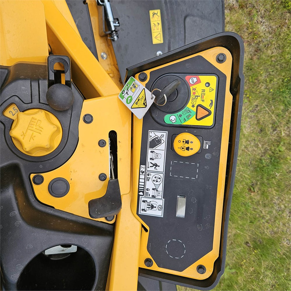 Косачка за трева ABC Cub Cadet XZ8 Zero Turn: снимка 14