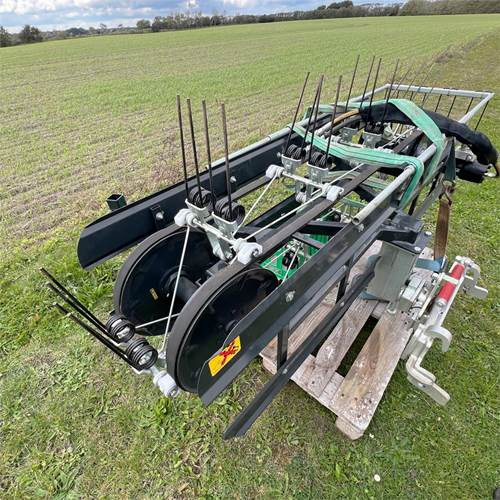 ABC Robo Evo Rake - Косачка за трева: снимка 1 ABC Robo Evo Rake - Косачка за трева: снимка 1