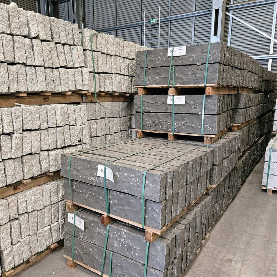 ABC Sort basalt kantsten - Инструмент/ Оборудване: снимка 1 ABC Sort basalt kantsten - Инструмент/ Оборудване: снимка 1
